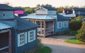 Hvidbjerg Strand Camping Resort Westernbyen Westernhytte Overblik